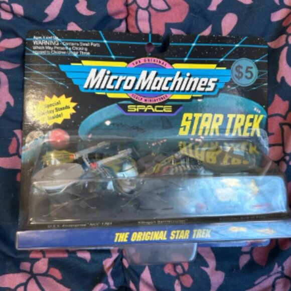 Micro Machines Space Star Trek The Original Series Mini Ship Figures NIB Retro - Picture 1 of 3